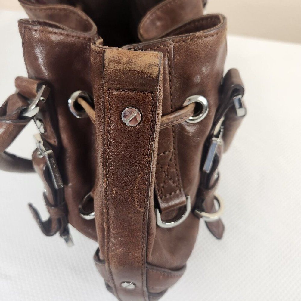 MICHAEL KORS Milo Distressed Leather Large Bucket Handbag Purse Tote - Picture 5 of 13